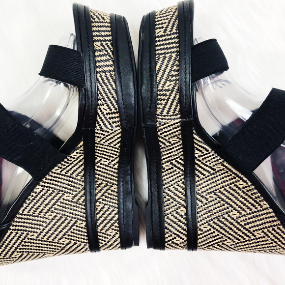 [QUPID] Strappy Wicker Wedges - Picture 4 of 8